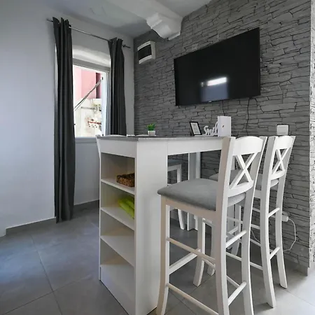 Apartmán Stube Old Town With Balcony Rovinj